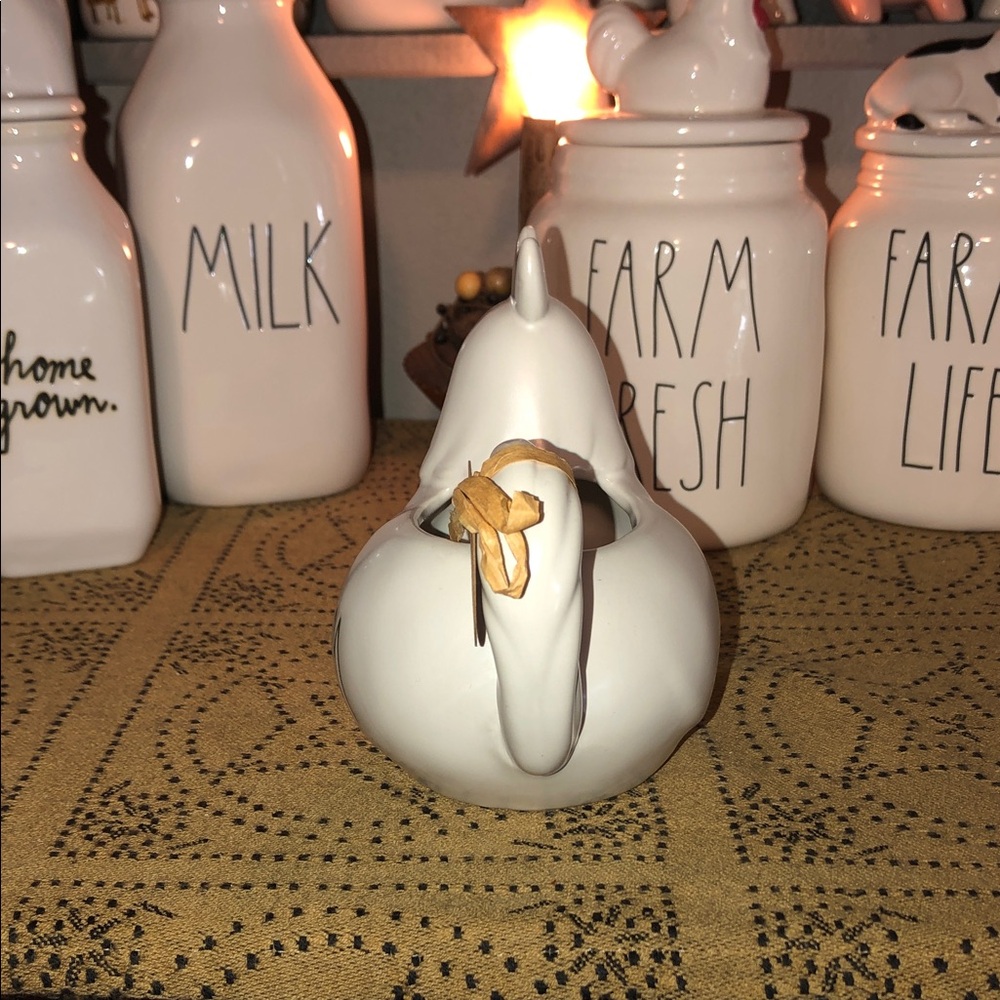 Rae Dunn CREAM Rooster Shaped Creamer - Picture 5 of 9